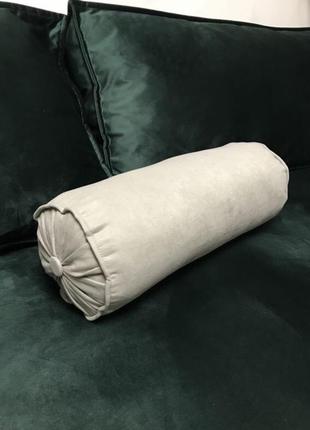 Серая подушка-валик (замш) новая3 фото