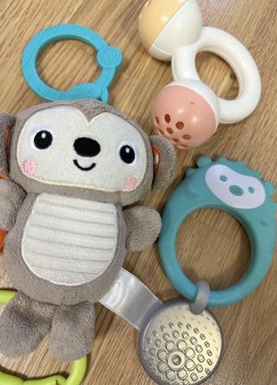Розвивальні підвісні іграшки для малюків "музикальні звірята"6 фото