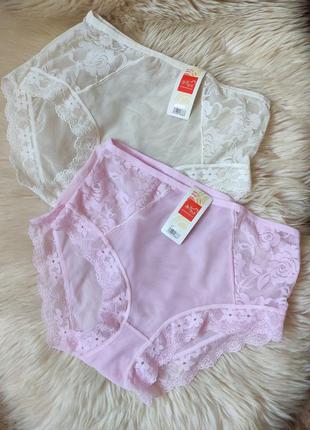 Красивые кружевные трусики