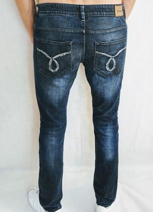 Чоловічі звужені джинси мужские зауженные джинсы calvin klein super skinny jeans оригинал3 фото