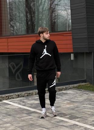 Чоловічий спортивний костюм мужской спортивный трикотажный костюм jordan big logo