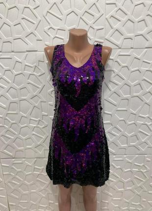 Плаття ошатне