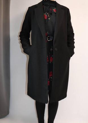 Классическое черное пальто6 фото