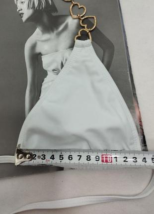 Белый лиф бикини купальник с металлическими сердечками на завязках5 фото