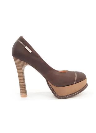 Жіночі шкіряні туфлі шкіра на високих підборах і платформі модельні красиві нарядні коричневі 38р