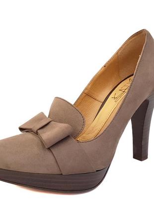 Женские кожаные туфли кожа на высоком каблуке и платформе модельные нарядные красивые коричневые 36р3 фото