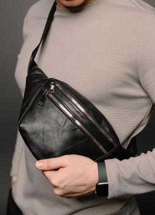 Мужская сумка-бананка на пояс из натуральной кожи (черная)