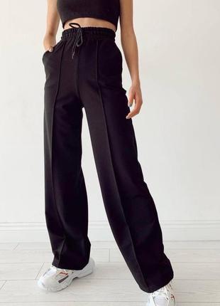 Широкие брюки со стрелками на высокой посадке и шнурке черные белые серые хаки стильные качественные6 фото