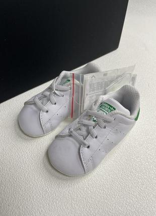 Кросівки фірмові шкіряні adidas stan smith2 фото