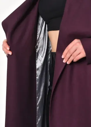 Элегантное длинное пальто с поясом4 фото