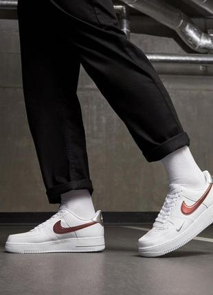 Кросівки чоловічі nike air force 1 07 lv8 (fd0654-100) 42 білий4 фото