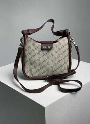 Сумочка від guess