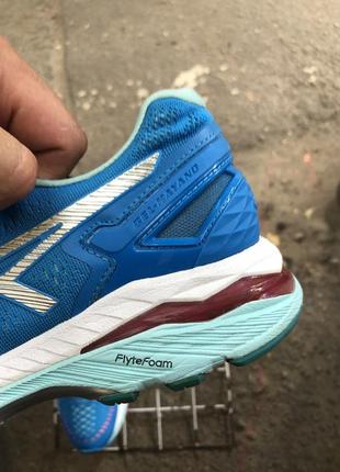 Жіночі кросівки asics gel kayano8 фото