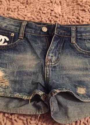 Джинсові шорти з логотипом шанель