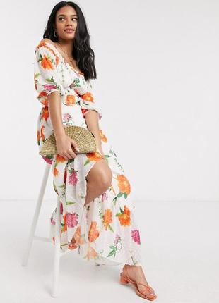 Роскошное платье магазина asos в цветы , горох и с открытыми плечами! рюши