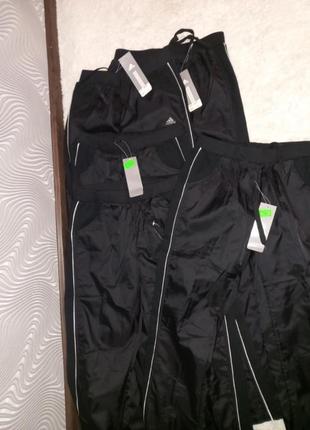 Спортивные штаны adidas