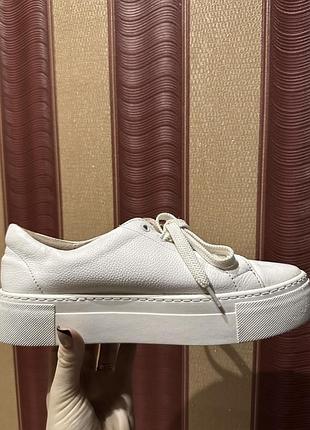 Кеды белые