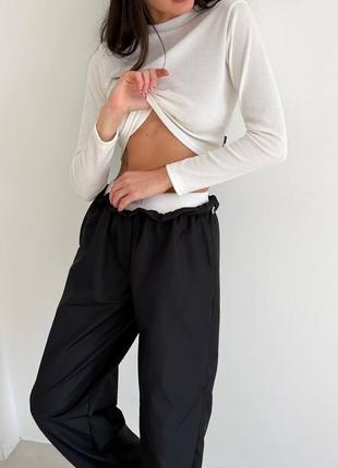 Молодежный трендовый костюм брюки карго оверсайз + лонгслив в рубчик стильный комплект5 фото
