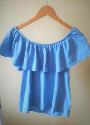 Футболка з воланом