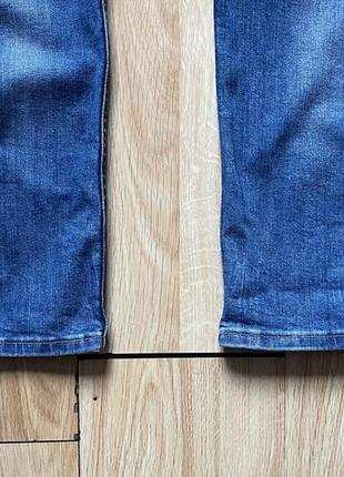Оригинальные стрейчевые джинсы tommy jeans hilfiger на лампасах9 фото