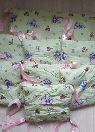 Бортики в детскую кроватку 8 подушек на завязках идеальное состояние ❤️3 фото