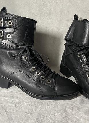 Zara 💋 ботиночки 40 кожа натуральная