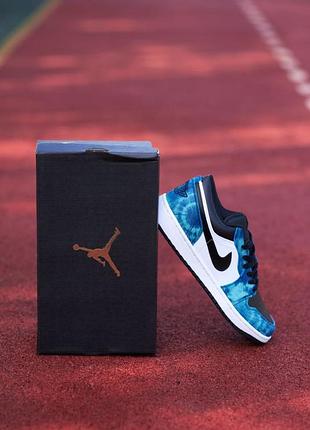 Женские кроссовки jordan 1 low люкс качество