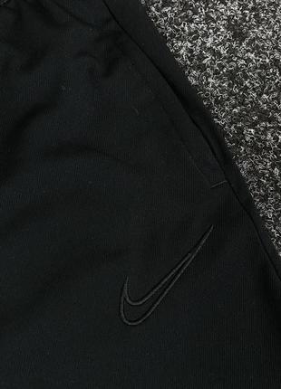 Спортивные штаны nike dry fit9 фото