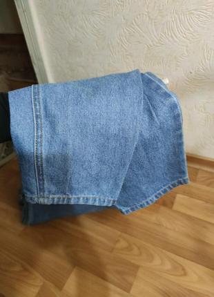 Широкие голубые джинсы5 фото