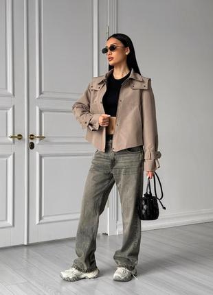 Куртка ветровка на кнопках и молнии с отстегивающимся капюшоном