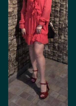 Платье коралловое