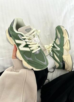 Жіночі кросівки new balance 9060 green suede нью беланс зеленого кольору2 фото