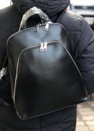 Кожаный рюкзак - сумка черный женский