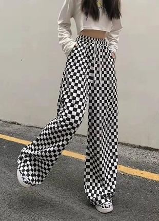 Брюки «шахи», стильные женские брюки в клетку, модные чернр-белые брюки1 фото