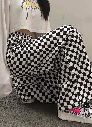 Брюки «шахи», стильные женские брюки в клетку, модные чернр-белые брюки3 фото