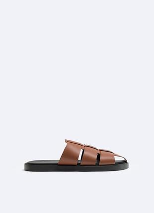 Кожаные коричневые шлепанцы zara new