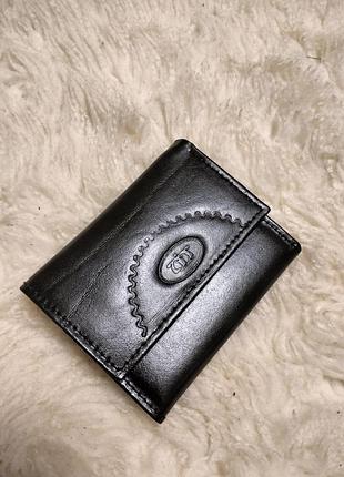 Кожаный кошелек портмоне