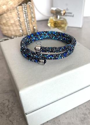 Браслет з камінцями swarovski.