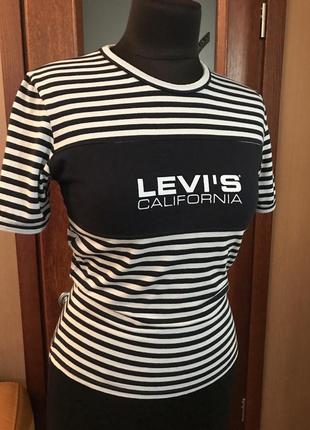 Levis футболка