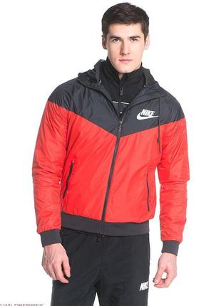 Куртка ветровка nike windrunner с водоотталкивающим покрытием р. 44-46 (s)