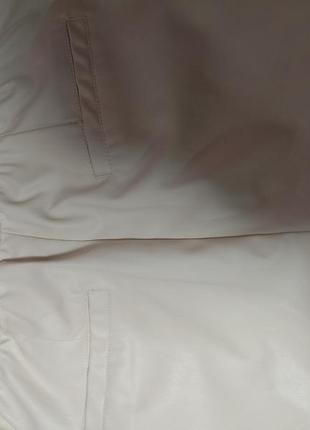 Брюки штани екошкіра в стилі карго молочні9 фото