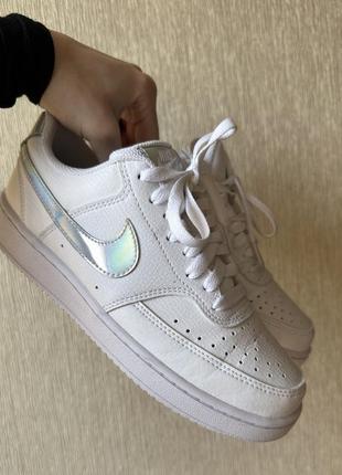 Кросівки nike