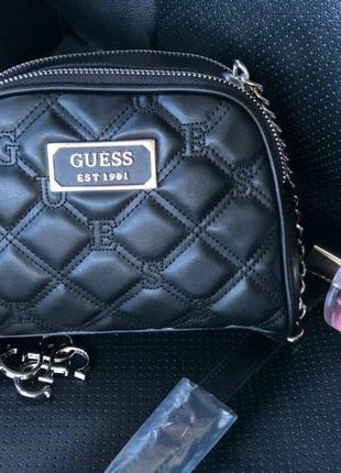 Сумочка guess