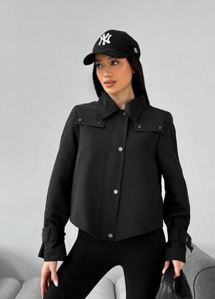 Куртка женская укороченная, со съемным капюшоном, демисезонная, черная3 фото