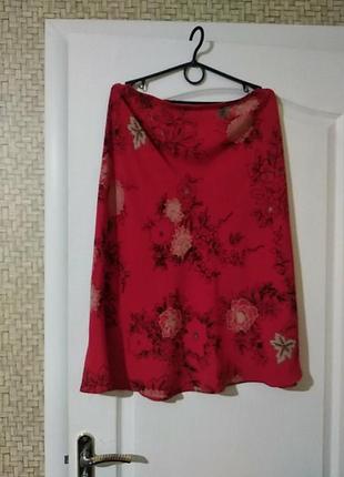 Шикарнючая красная юбочка