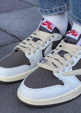 Женские кроссовки jordan 1 retro low x travis scott low люкс качество9 фото