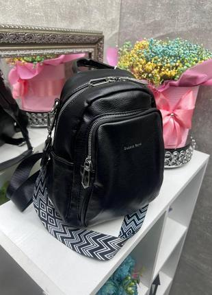 Стильний зручний рюкзак з додатковим текстильним ременем на кожен день1 фото