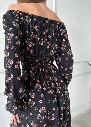 Женское платье ниже колена с разрезом стильное цветочный принт шнуровка черный9 фото