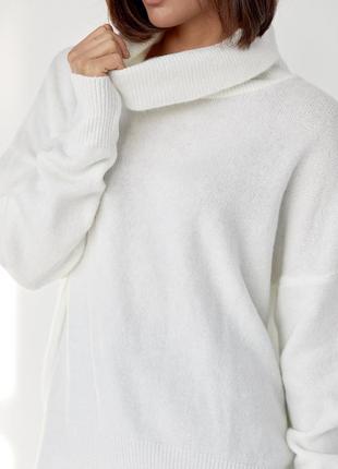 Женский свитер oversize с разрезами по бокам - молочный цвет, l (есть размеры)4 фото