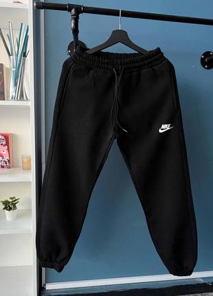 Спортивные штаны nike black